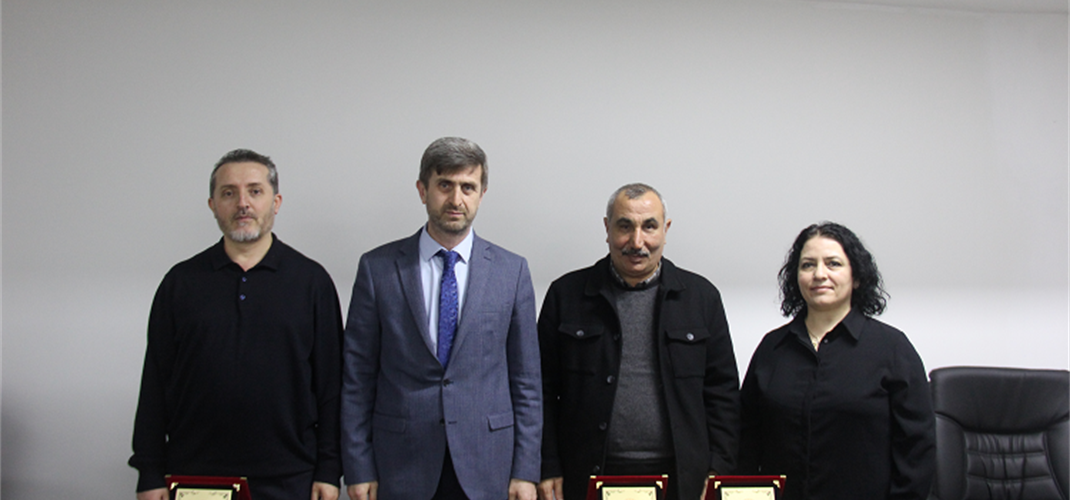 Emekli Personelemize Plaket Töreni 