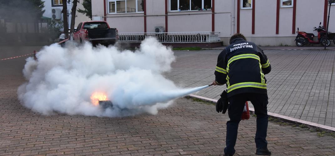 Ordu Büyükşehir Belediyesi İtfaiye Müdürlüğü Personeli tarafından yangın eğitimi verilidi